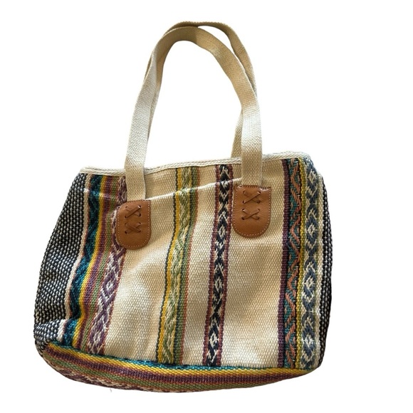 Handcrafted beach tote size 10"x14", width 2.5" - Picture 2 of 3